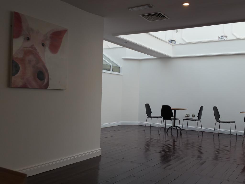 Charlotte Rooms Карлоу Экстерьер фото