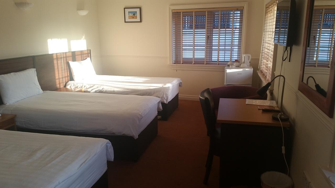 Charlotte Rooms Карлоу Экстерьер фото